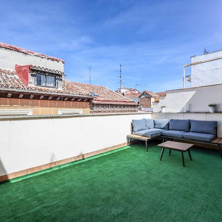 Atico Reformado Con Terraza En Tirso De Molina Para 4 Personas Alquiler Temporal Madrid Esterno foto